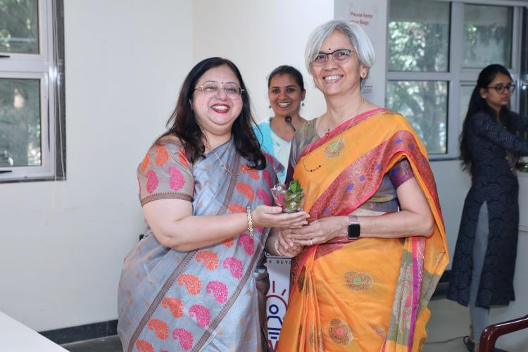 MKES Institute of Management Studies and Research Mumbai Innovative leader’s conference photo 4